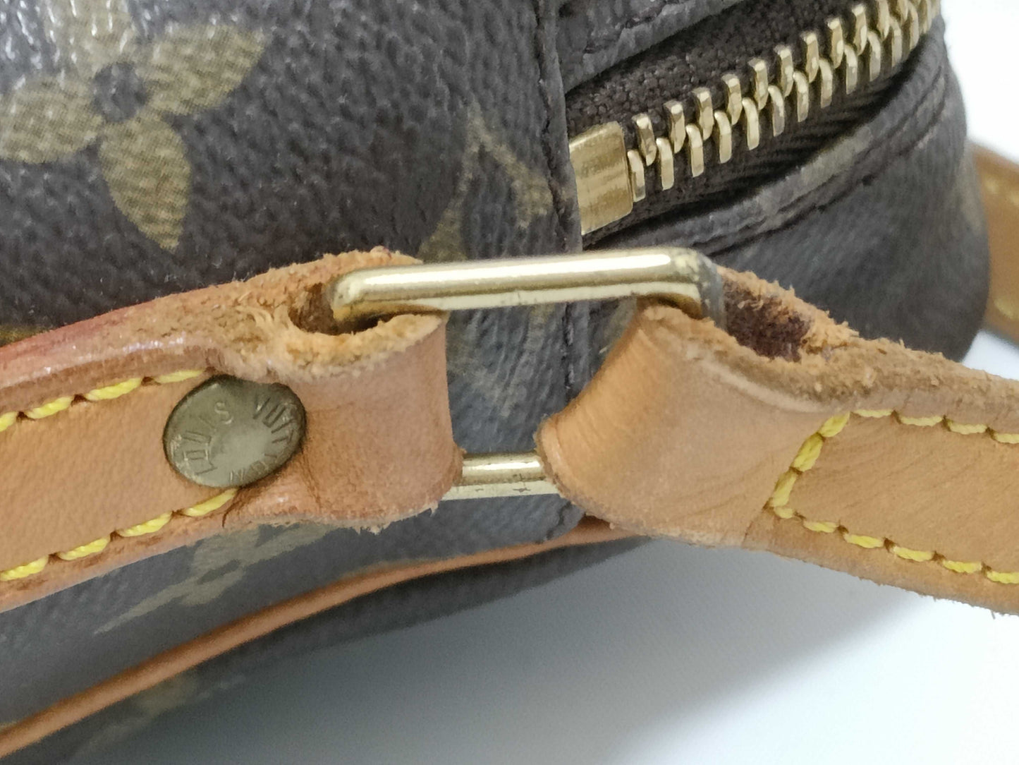 LOUIS VUITTON Monogram Trocadero 28 M51274 Shoulder Bag