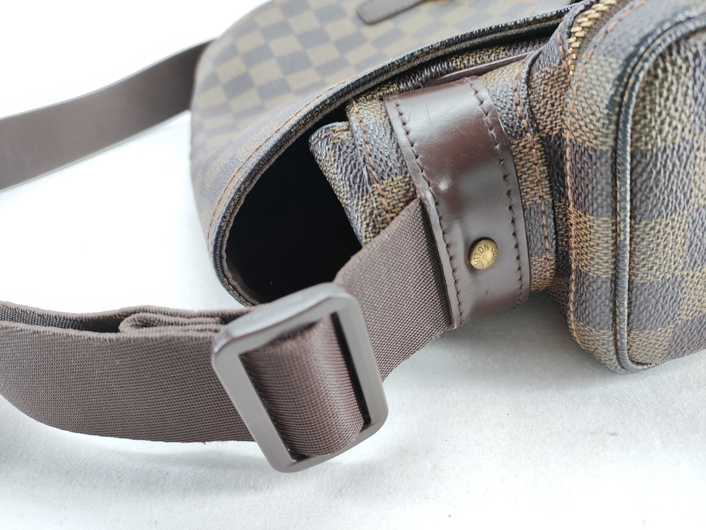 LOUIS VUITTON Damier Shoulder Bag