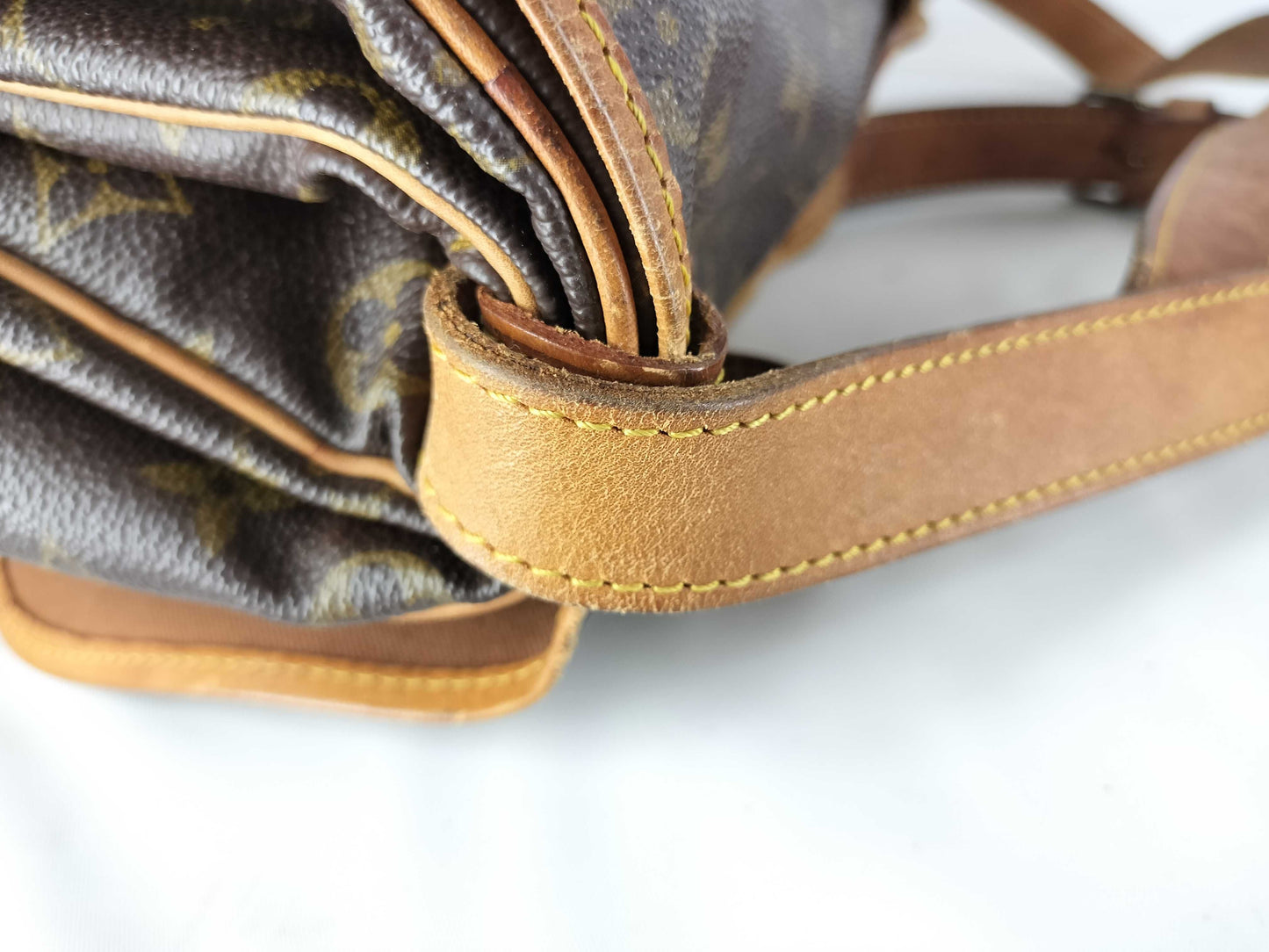 LOUIS VUITTON Monogram Louis Vuitton Shoulder Bag M42256 Saumur 30 Monogram 882VI Shoulder Bag