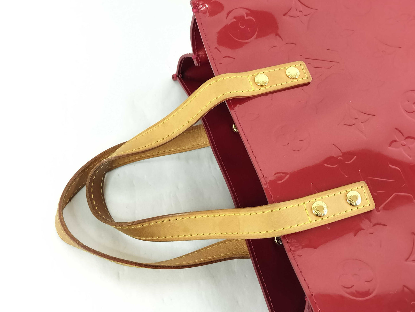 LOUIS VUITTON Vernis Louis Vuitton M91990 Monogram Vernis Reed PM Red Handbag