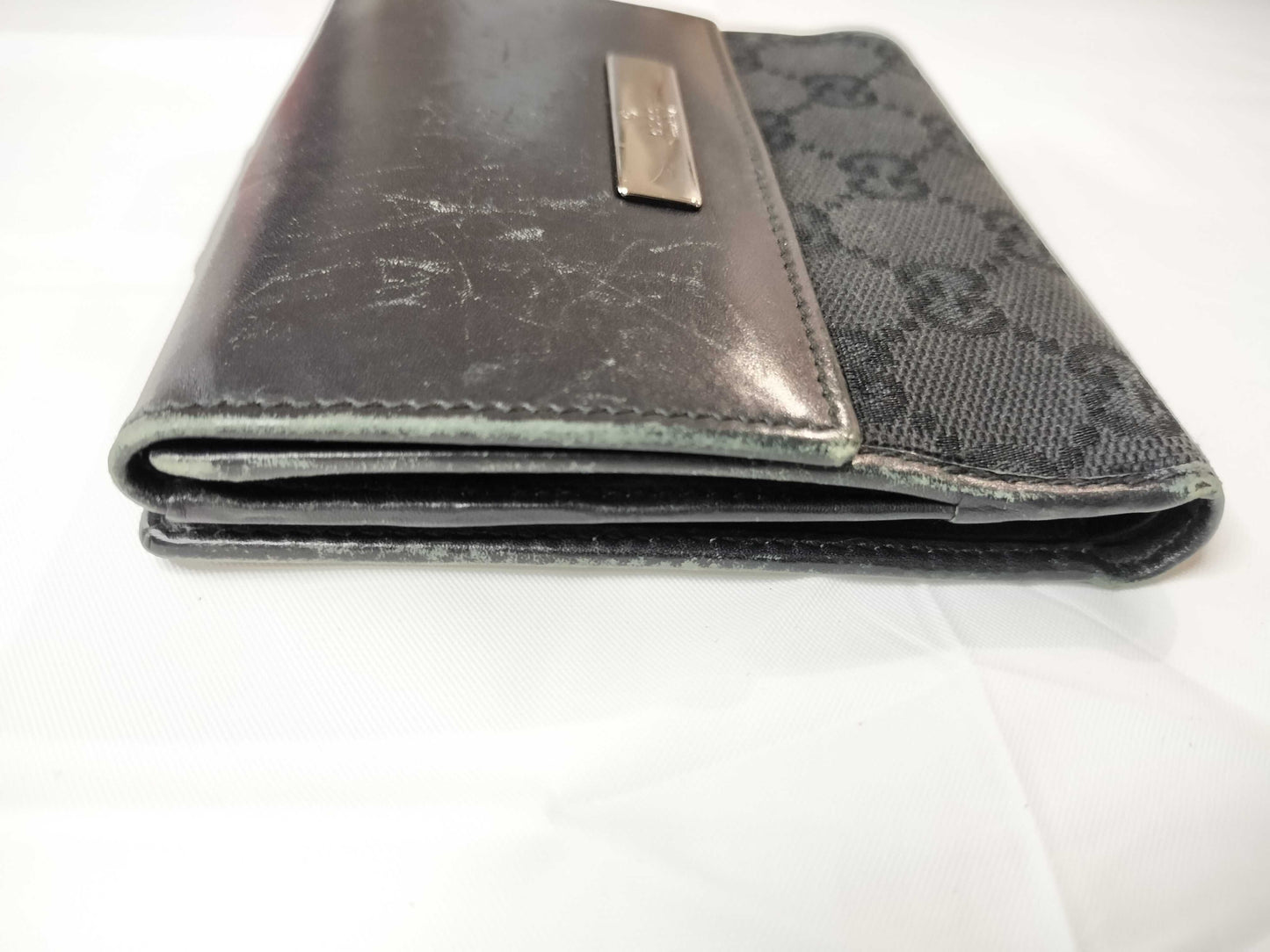 GUCCI GG Canvas Gucci Double Hook Leather Black Wallet 05504 1502 Wallet