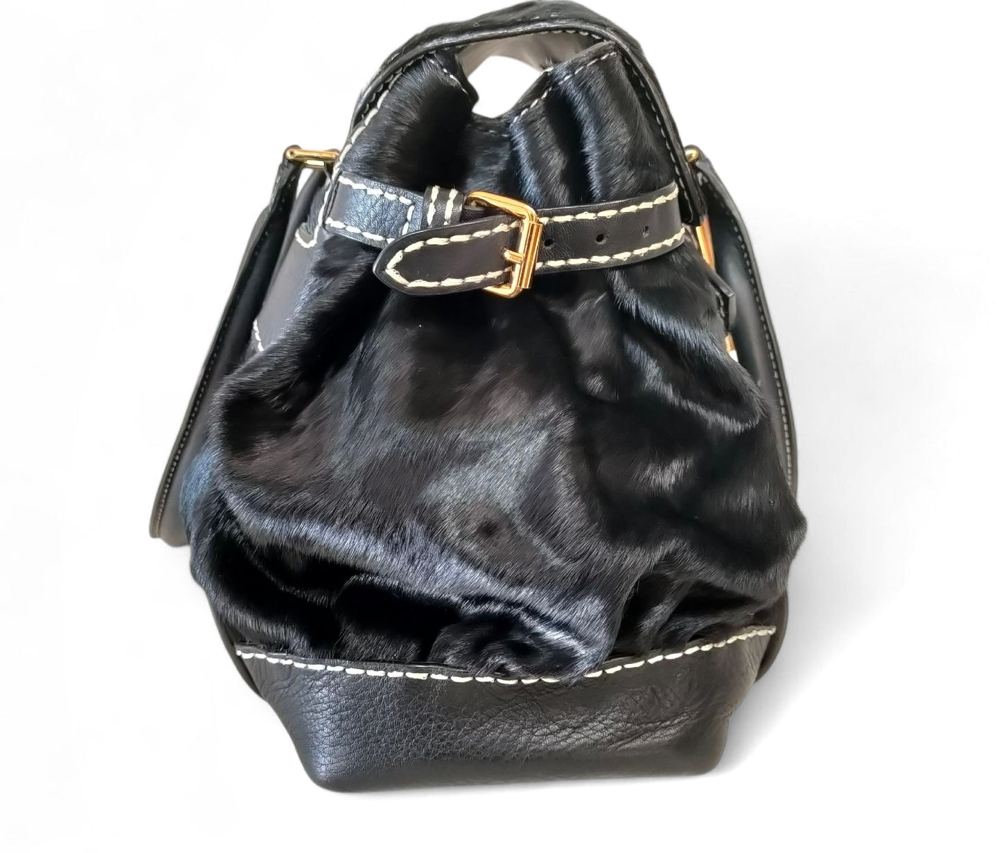 GUCCI GUCCI Queen Motif Hardware Leather Harako Black Handbag Serial Number 189886 002122 Handbag