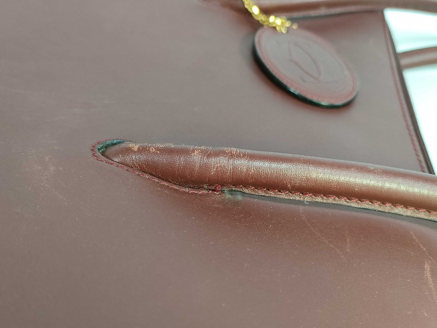 Cartier Must Cartier Must Line Bag Bordeaux Gold Hardware Shoulder Bag