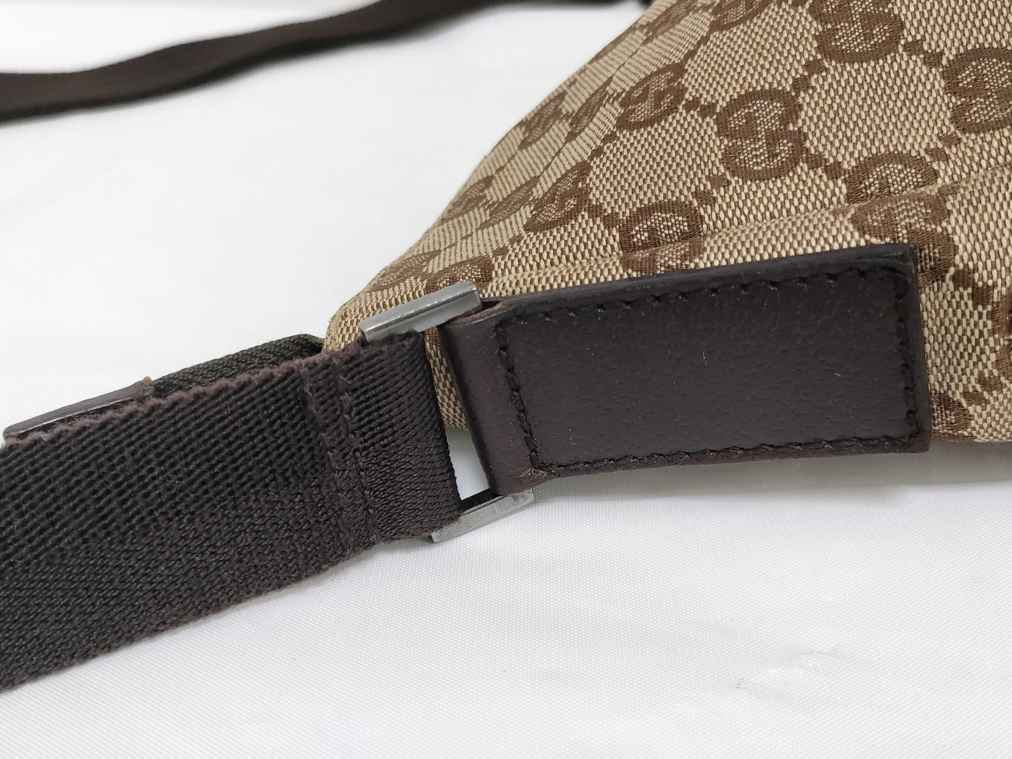 GUCCI GG Canvas Shoulder Bag GUCCI Gucci GG Canvas Shoulder Bag