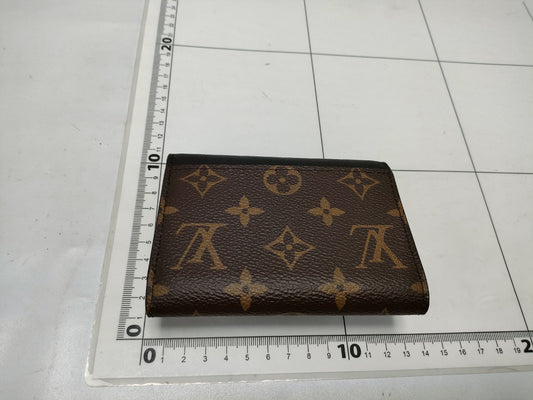 LOUIS VUITTON Portefeuille Victorine M82640 Wallet