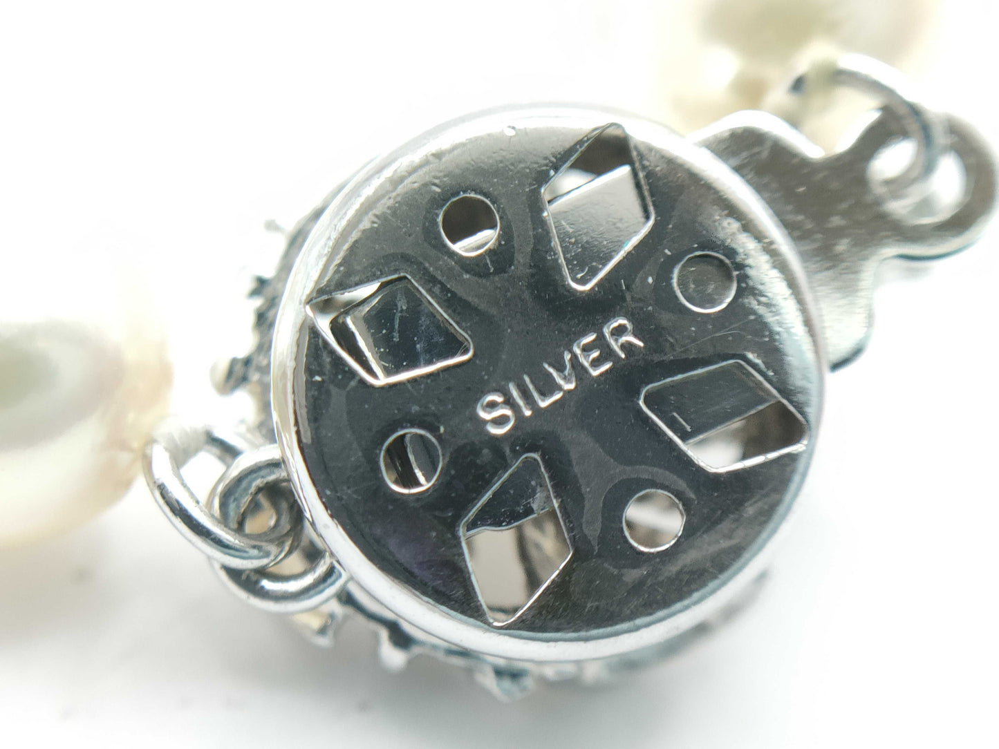 Pearl Necklace, Diameter: Approx. 6.7-6.9mm, Sterling Silver, 29.1g