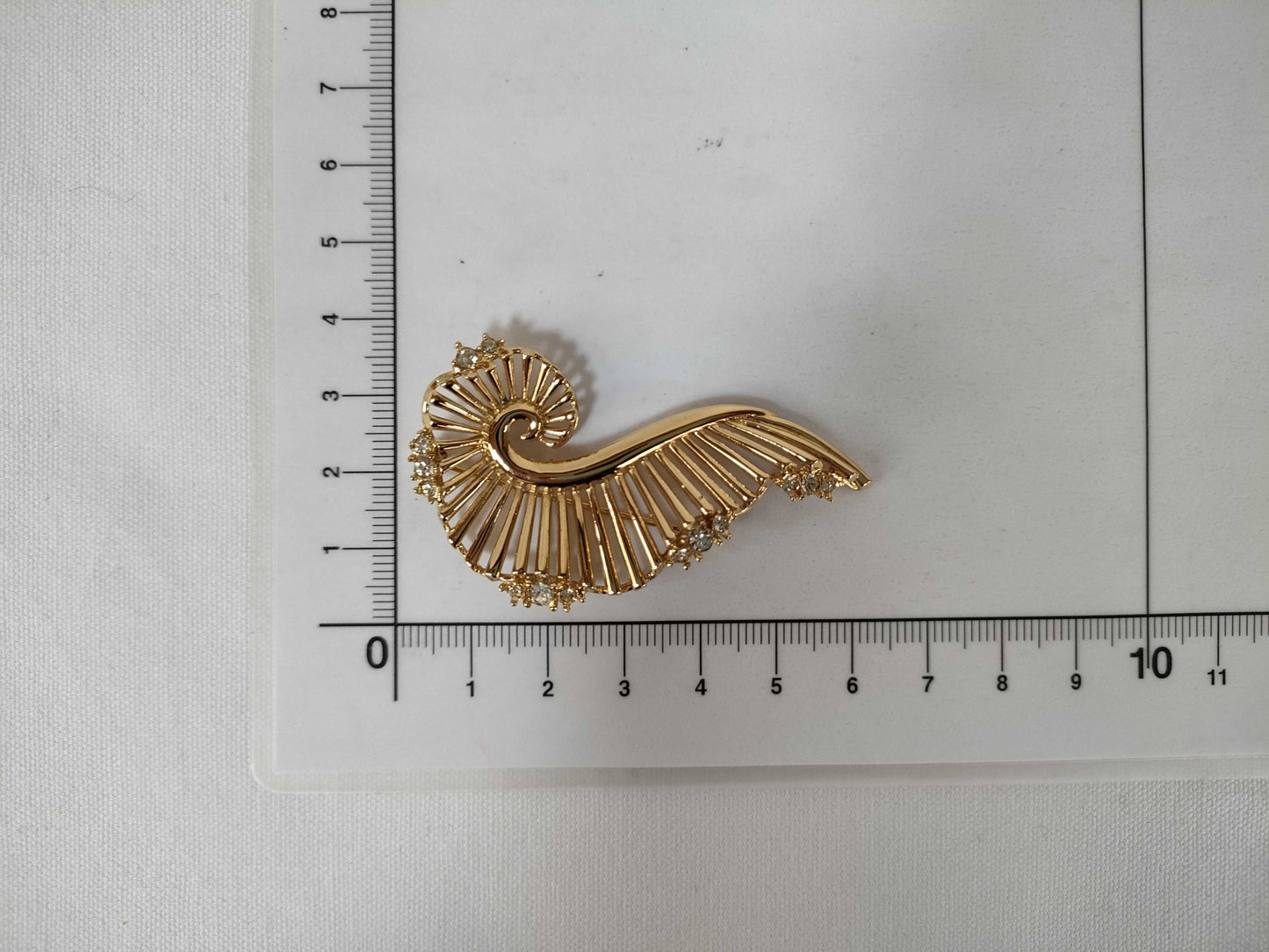 NINA RICCI Rhinestone Brooch Brooch