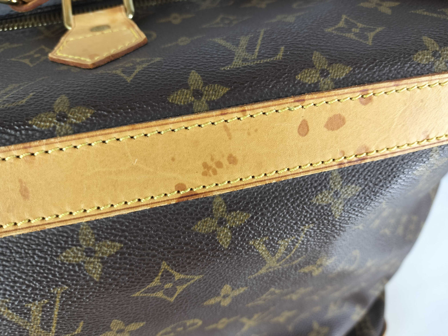LOUIS VUITTON Monogram LV Boston Bag