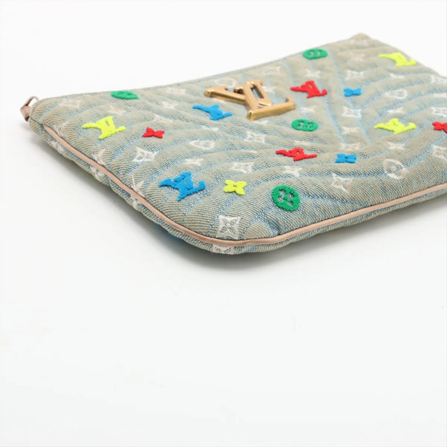 LOUIS VUITTON New Wave Pochette Zip Clutch Bag M67538