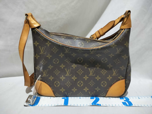 LOUIS VUITTON Monogram Boulogne Shoulder Bag M51265