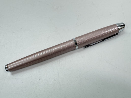 PARKER I.M Premium Fountain Pen Metallic Pink x Silver