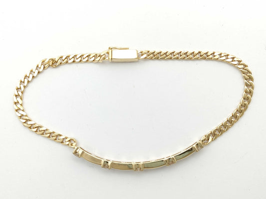 Sapphire and Diamond 750 6.8g Bracelet/Bangle