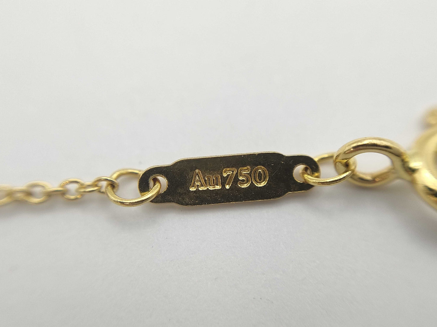 Tiffany & Co. T Smile Small Necklace in Yellow Gold and Au750, 3.0g