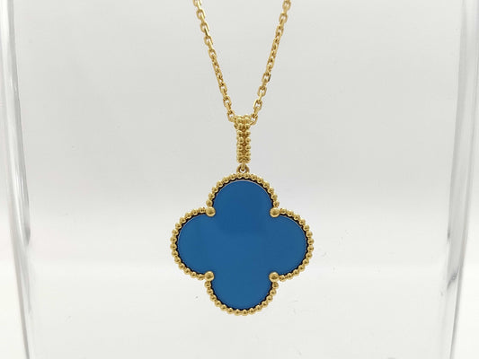 Van Cleef & Arpels Magic Alhambra Blue Agate Necklace in Yellow Gold and Au750, 16.3g