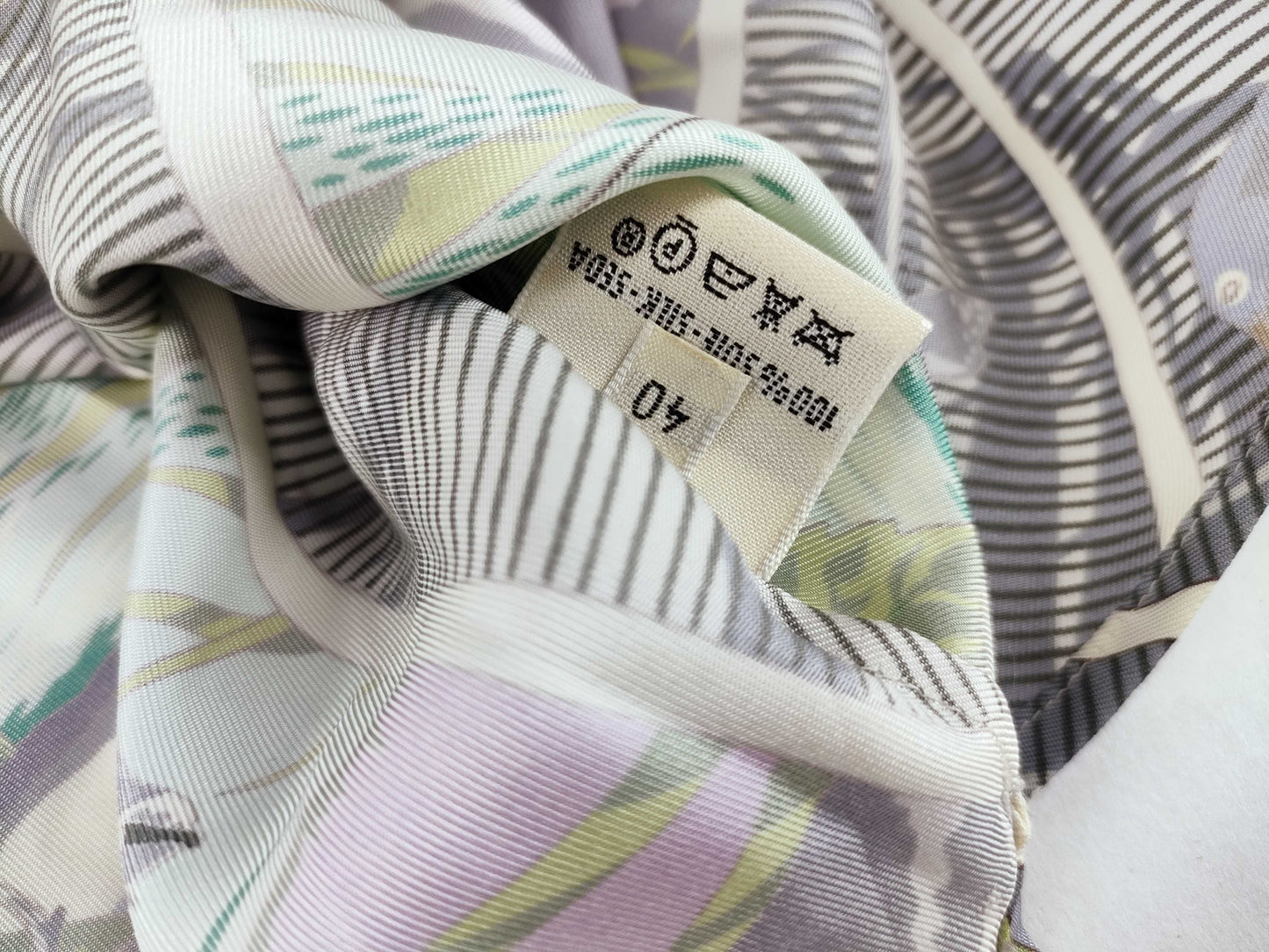 HERMES Silk All-Over Print Shirt Size: 40 Shirt