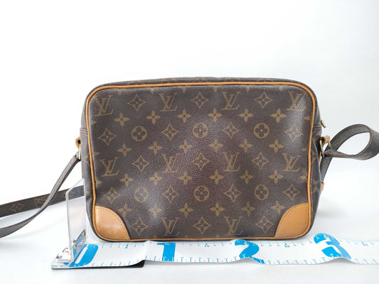 LOUIS VUITTON Monogram Nile Shoulder Bag