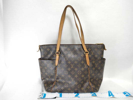 LOUIS VUITTON Monogram Totally Tote Bag