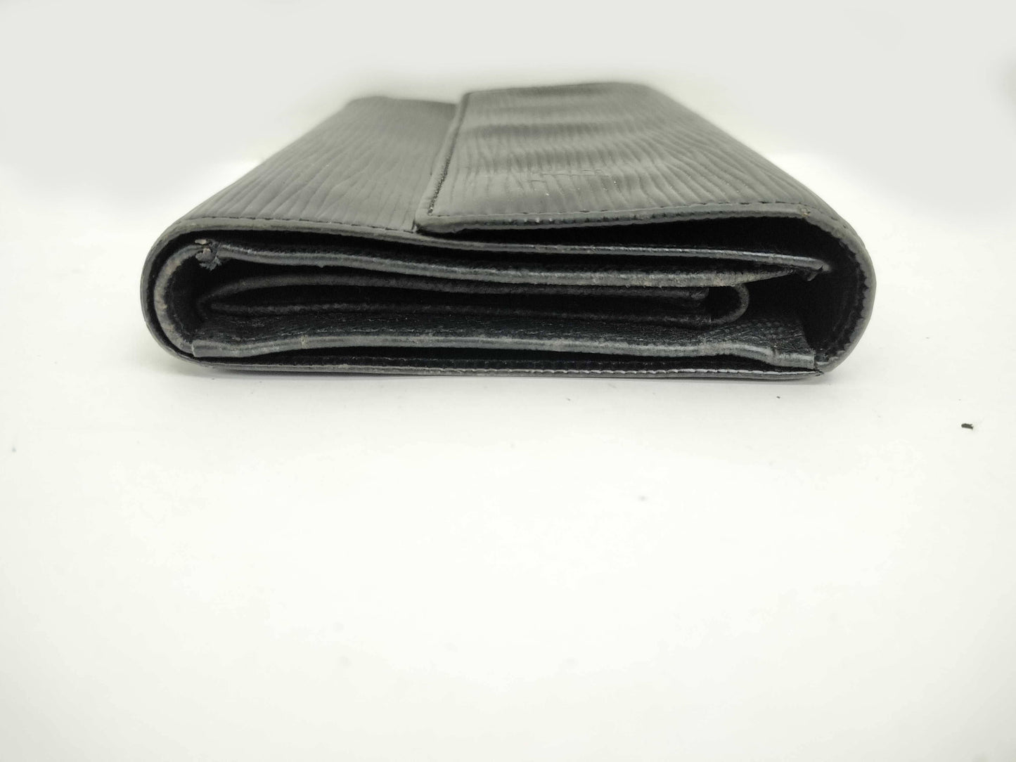 LOUIS VUITTON Epi Wallet Black