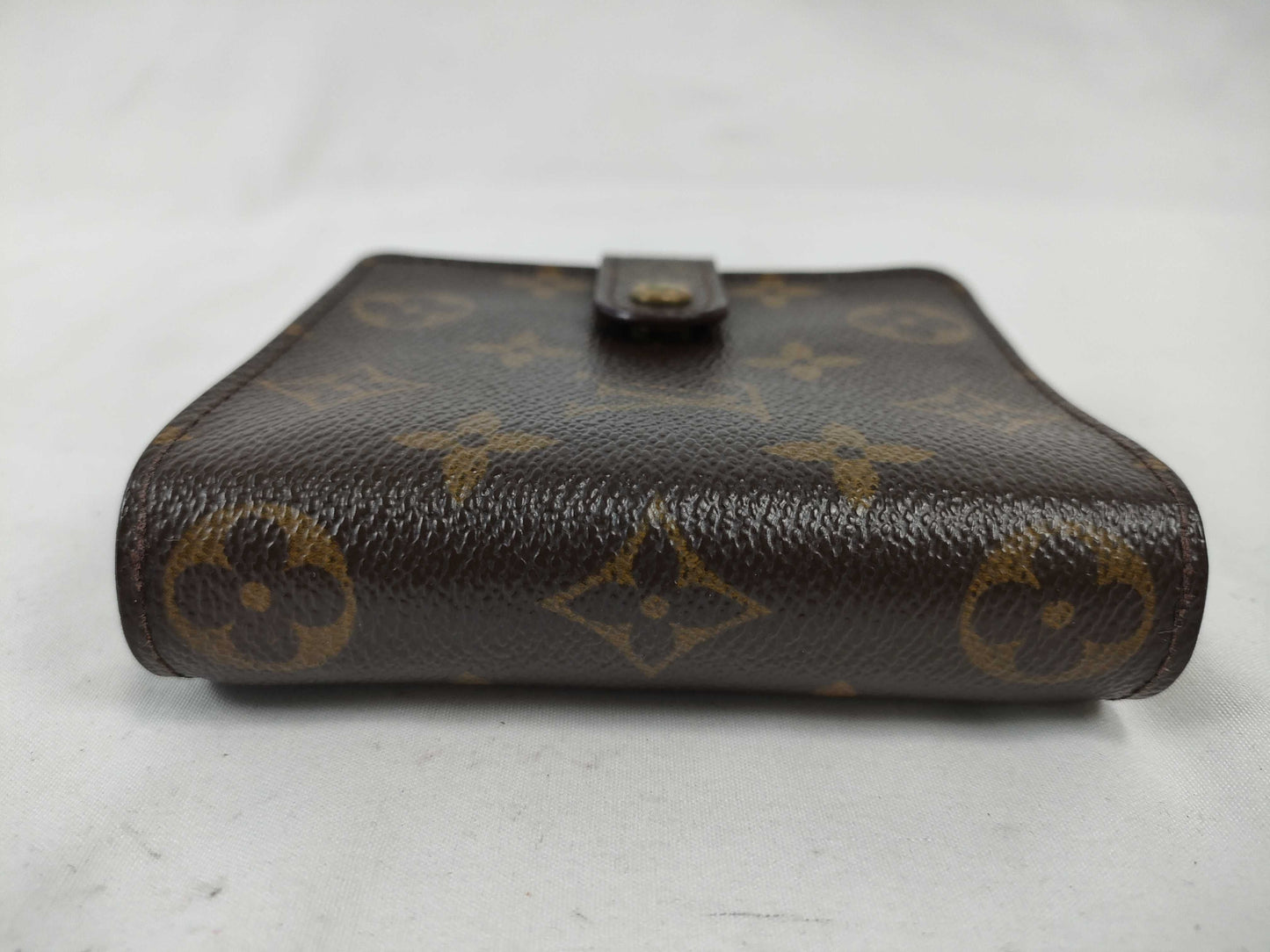 LOUIS VUITTON Monogram Louis Vuitton Monogram Folding Wallet