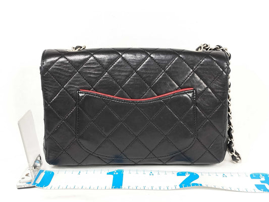 CHANEL Matelasse Matelasse Red x Black Shoulder Bag