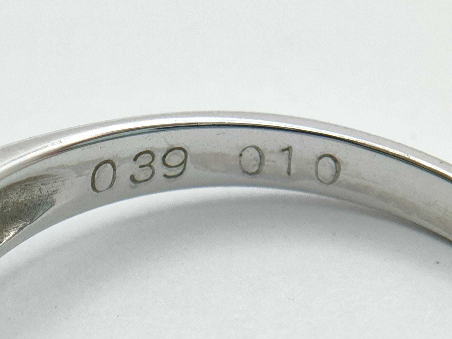 E0.39ct D0.10ct PT900 4.4g Ring