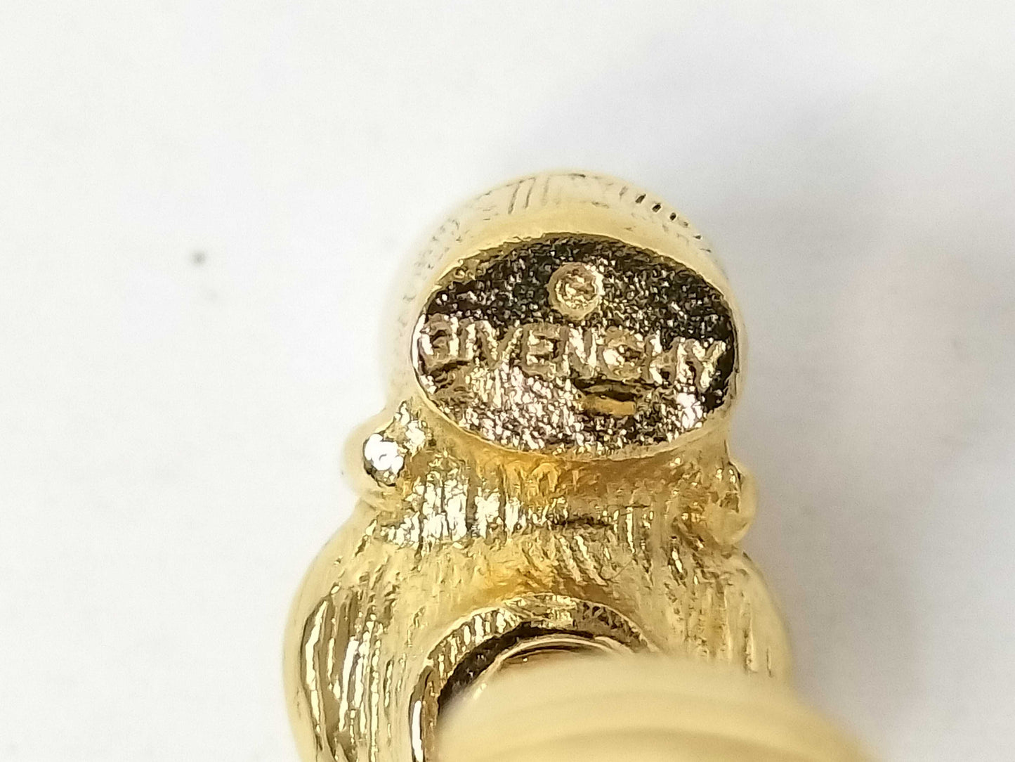 GIVENCHY Heart Pearl Earrings