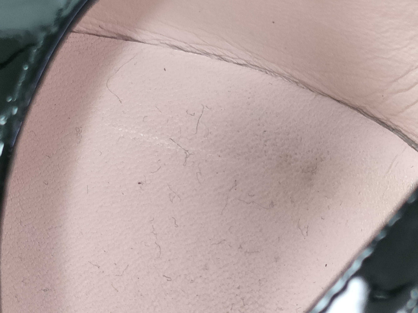 ROGER VIVIER Mary Jane Pumps Patent Beaded Pumps