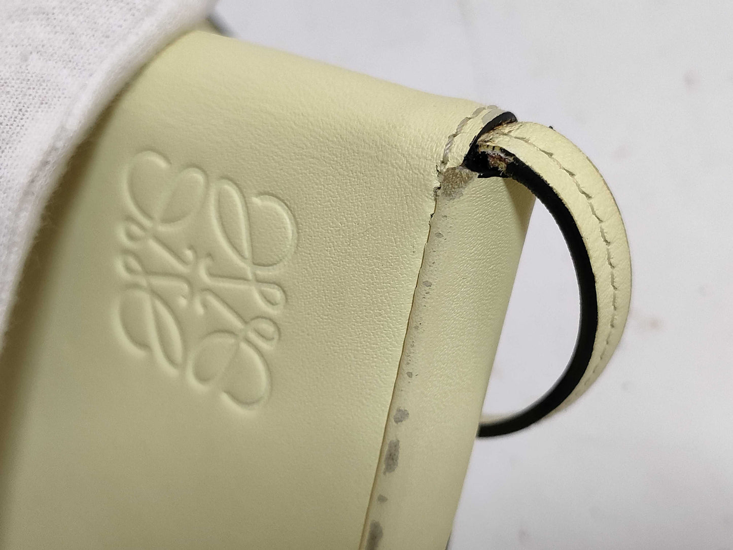 LOEWE Heel Pouch Small Shoulder Bag Shoulder Bag