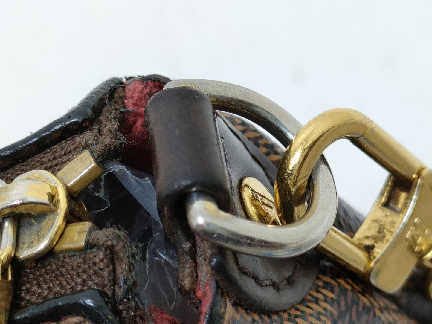 LOUIS VUITTON Damier Louis Vuitton Back Pouch