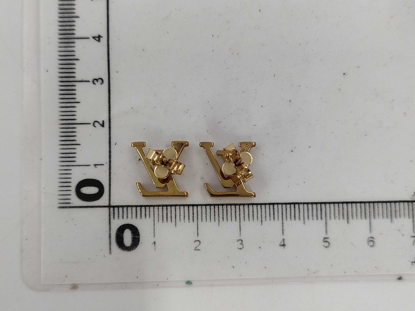 LOUIS VUITTON Louis Vuitton Earrings - LV Iconic Gold M00743/AK3272 Earrings