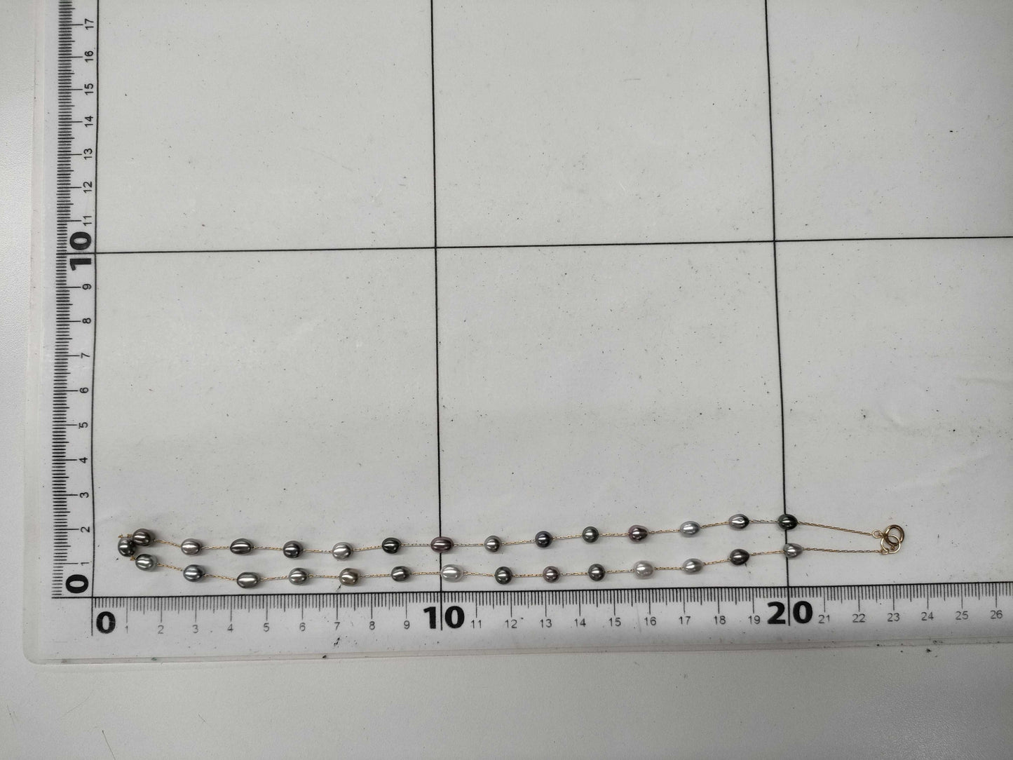 Semi-round pearl necklace, diameter approximately 4.0-4.7mm, 14K gold, 5.2g