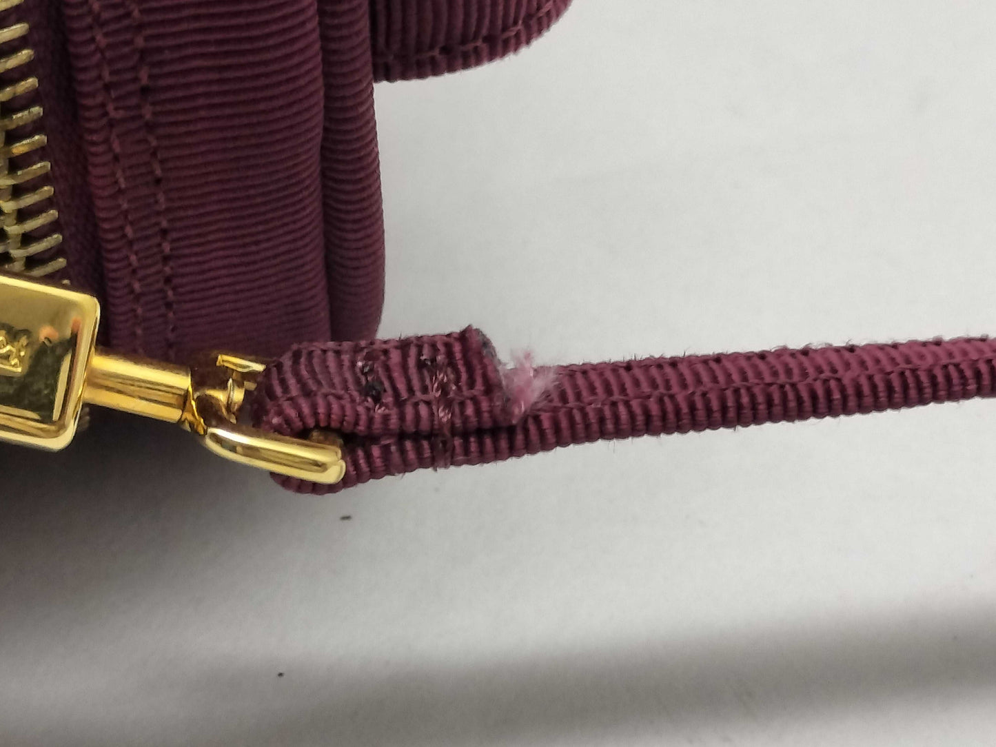 Salvatore Ferragamo Vara 2-Way Handbag, Shoulder Bag, Cylindrical, Bordeaux, Box, Purple GD Hardware