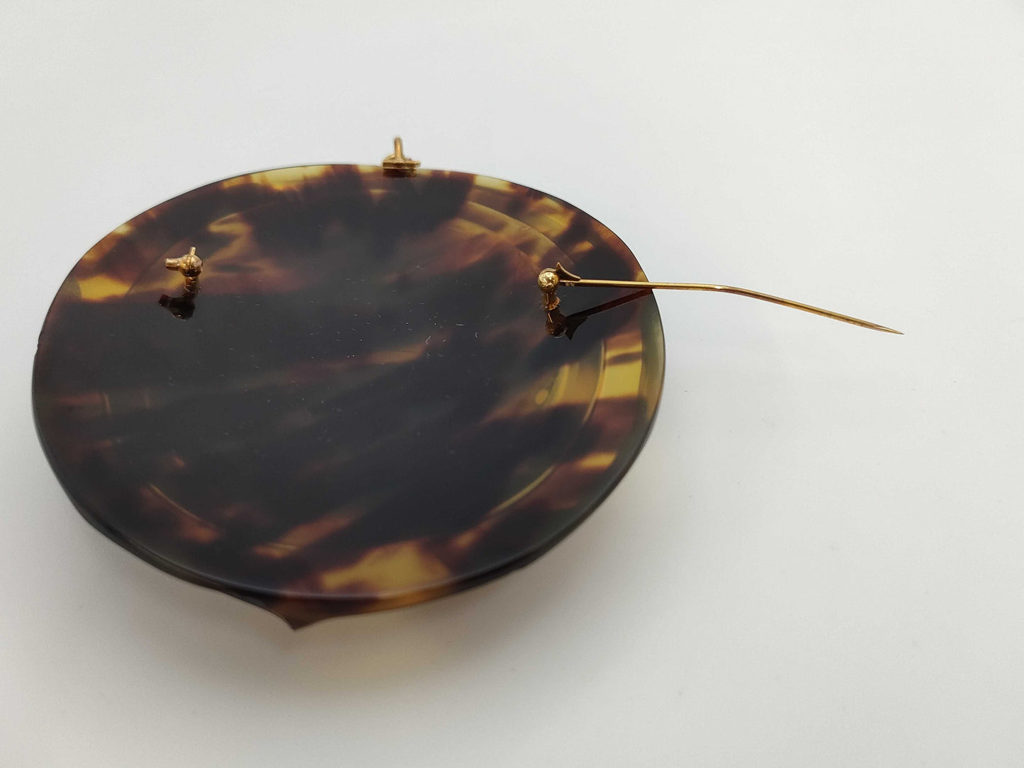 Cameo with Colored Stones, 18K Gold, 49.2g Pendant Top