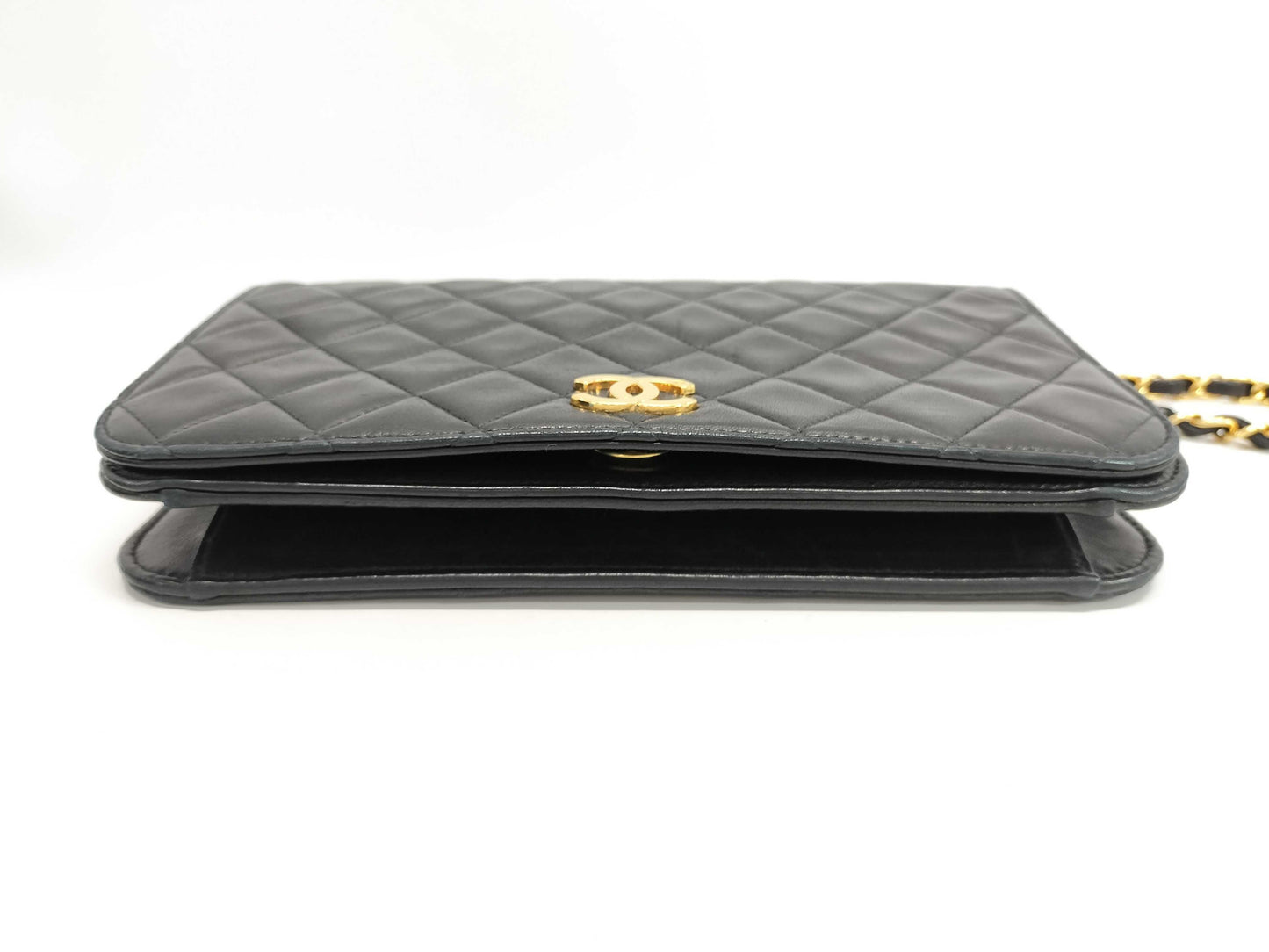 CHANEL Matelasse Black Chain Shoulder Bag