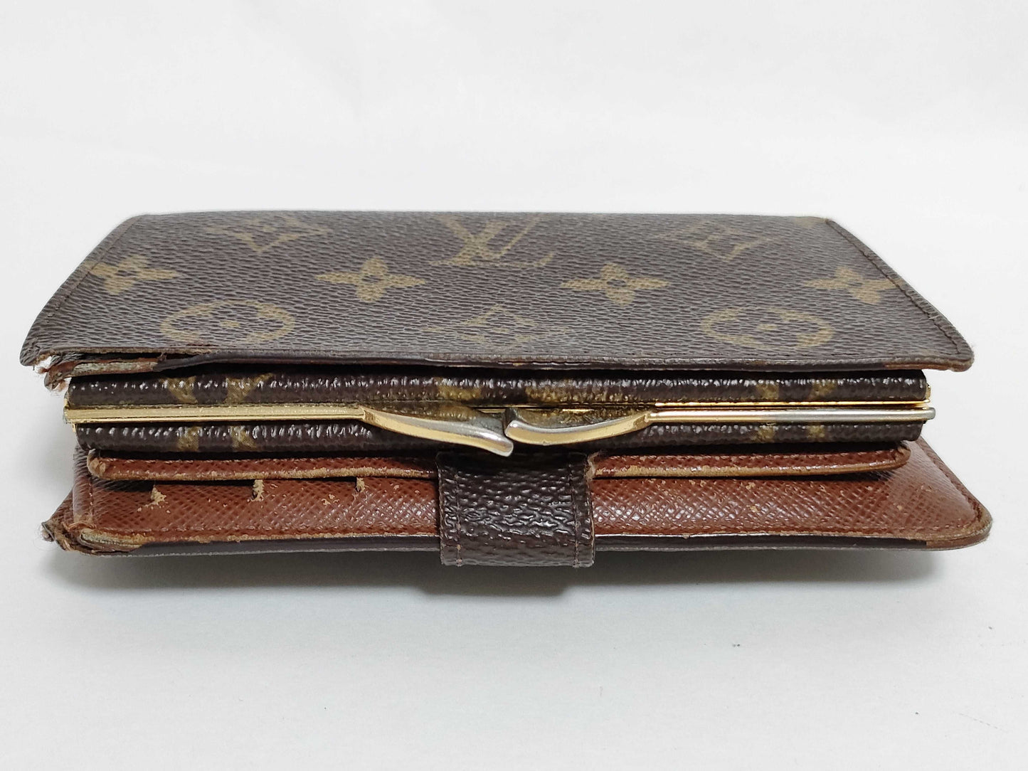 LOUIS VUITTON Monogram Louis Vuitton Wallet