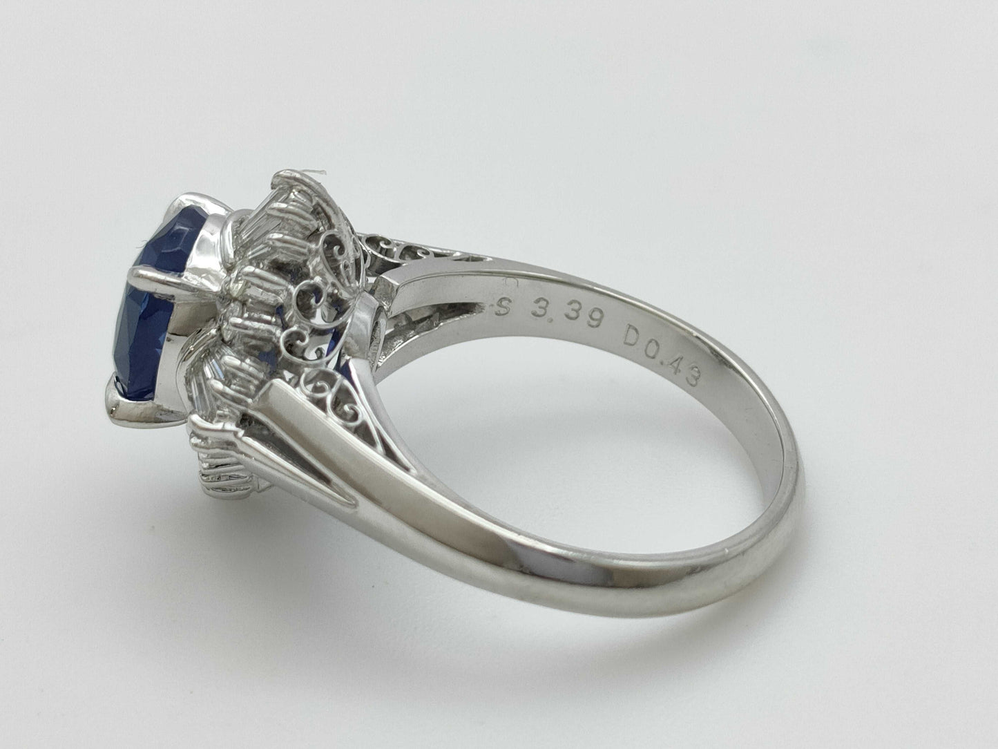 S3.39ct D0.43ct PT900 7.8g Ring