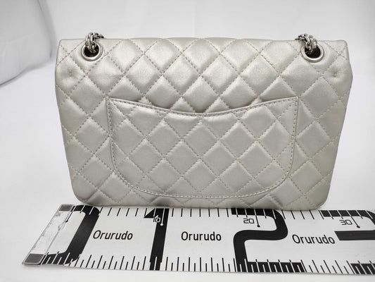 CHANEL Chain Shoulder Bag 2.55 Medium Matelasse Calfskin Metallic Silver Hardware A37586 12 Series Shoulder Bag