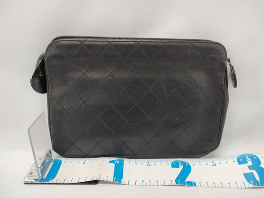 CHANEL Matelasse Bicolore Lambskin Black Clutch Bag