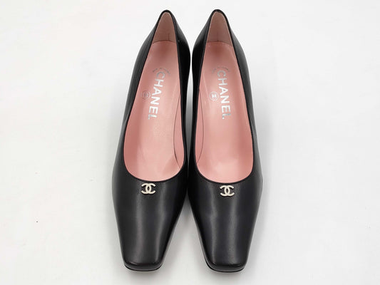 CHANEL Pumps 37 1/2 Pumps