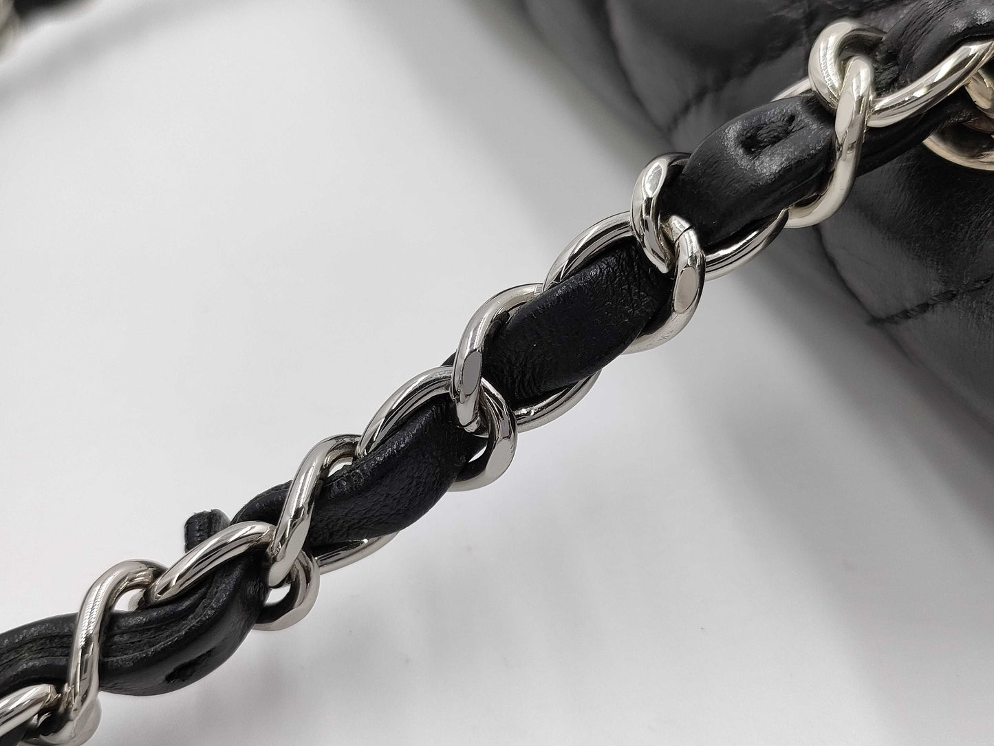 CHANEL CHANEL Matelasse Shoulder Bag