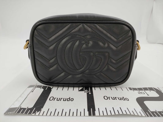 GUCCI Marmont Quilted Shoulder Bag
