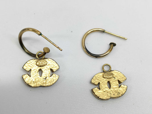 CHANEL Coco Mark Earrings