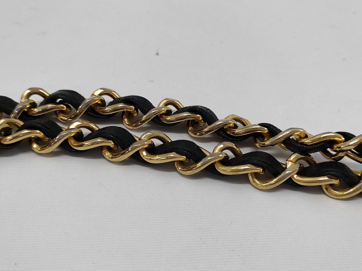 CHANEL Matelasse Black Shoulder Bag 1417508