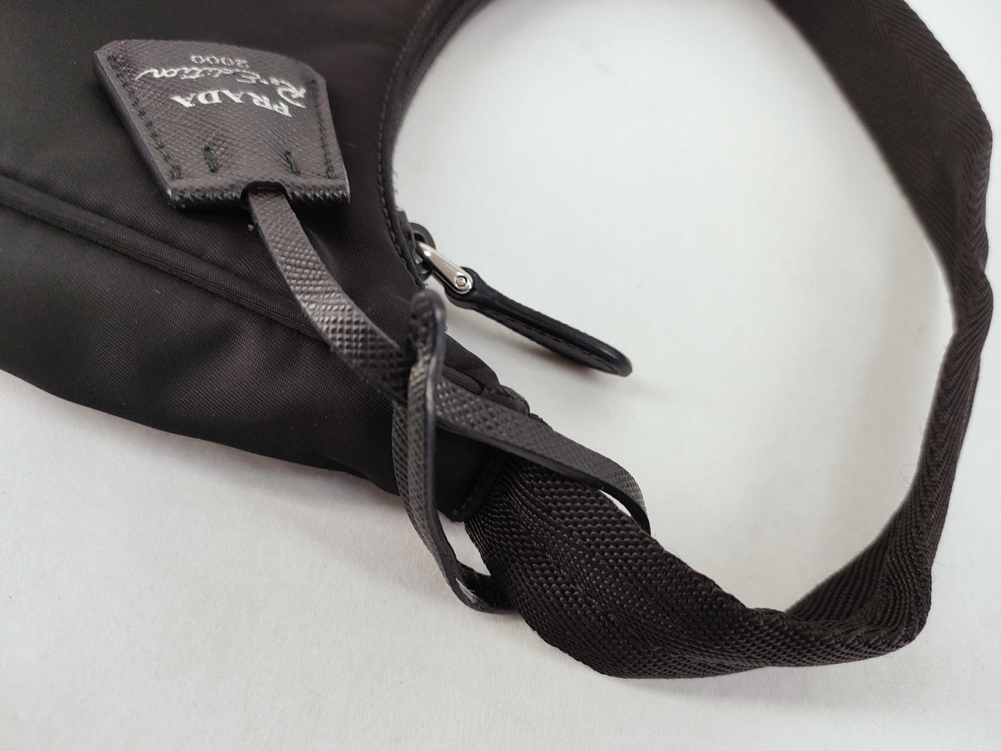 PRADA Nylon Prada Re-Edition 2000 One-Shoulder Bag Black Bag Shoulder Bag