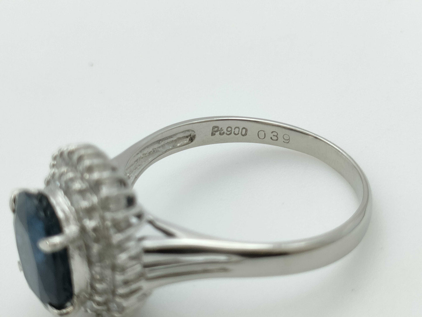 S2.50ct D0.39ct PT900 5.4g Ring