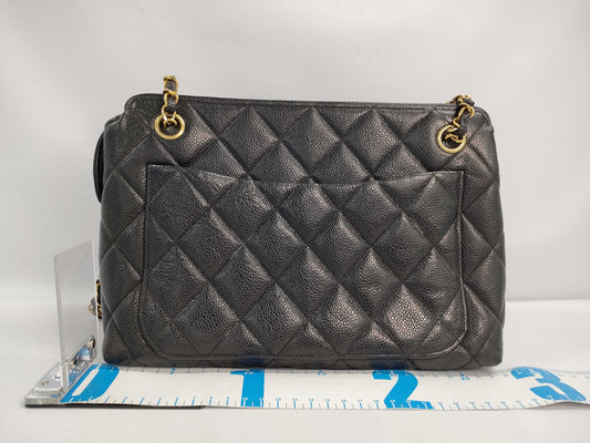 CHANEL Matelasse Shoulder Bag