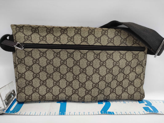 GUCCI GG Supreme waist bag, body bag, waist bag