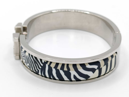 HERMES GPFI02 40 Click Clack H Bangle, Silver Hardware, Box and Dust Bag Included.