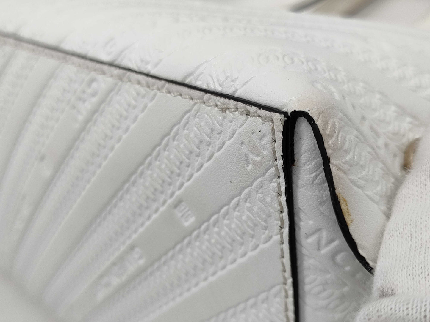 GIVENCHY Bond Small 2-Way Shoulder Bag in White Leather