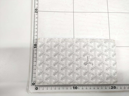 GOYARD Tri-fold Long Wallet White Wallet